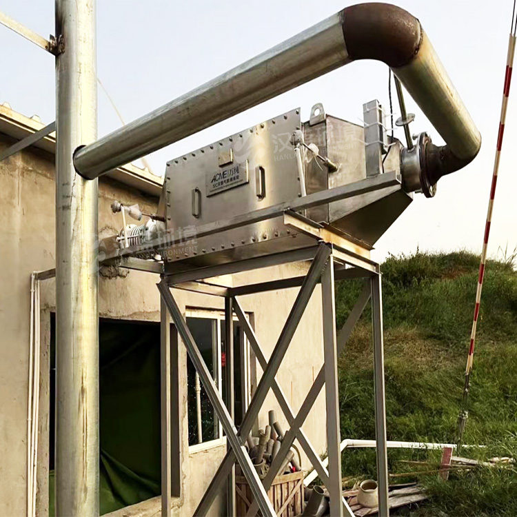 萬純SCR脫硝工程-糞肥沼氣發電機組脫硝